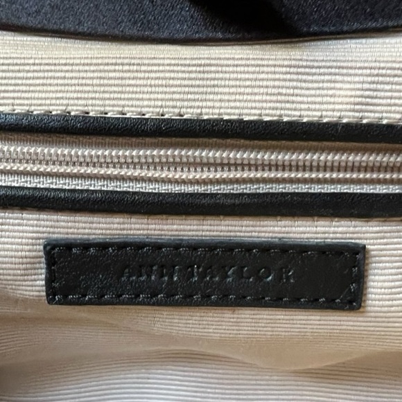 Ann Taylor Elegant Black Lace Clutch With Slide Snap Closure - Picture 6 of 7